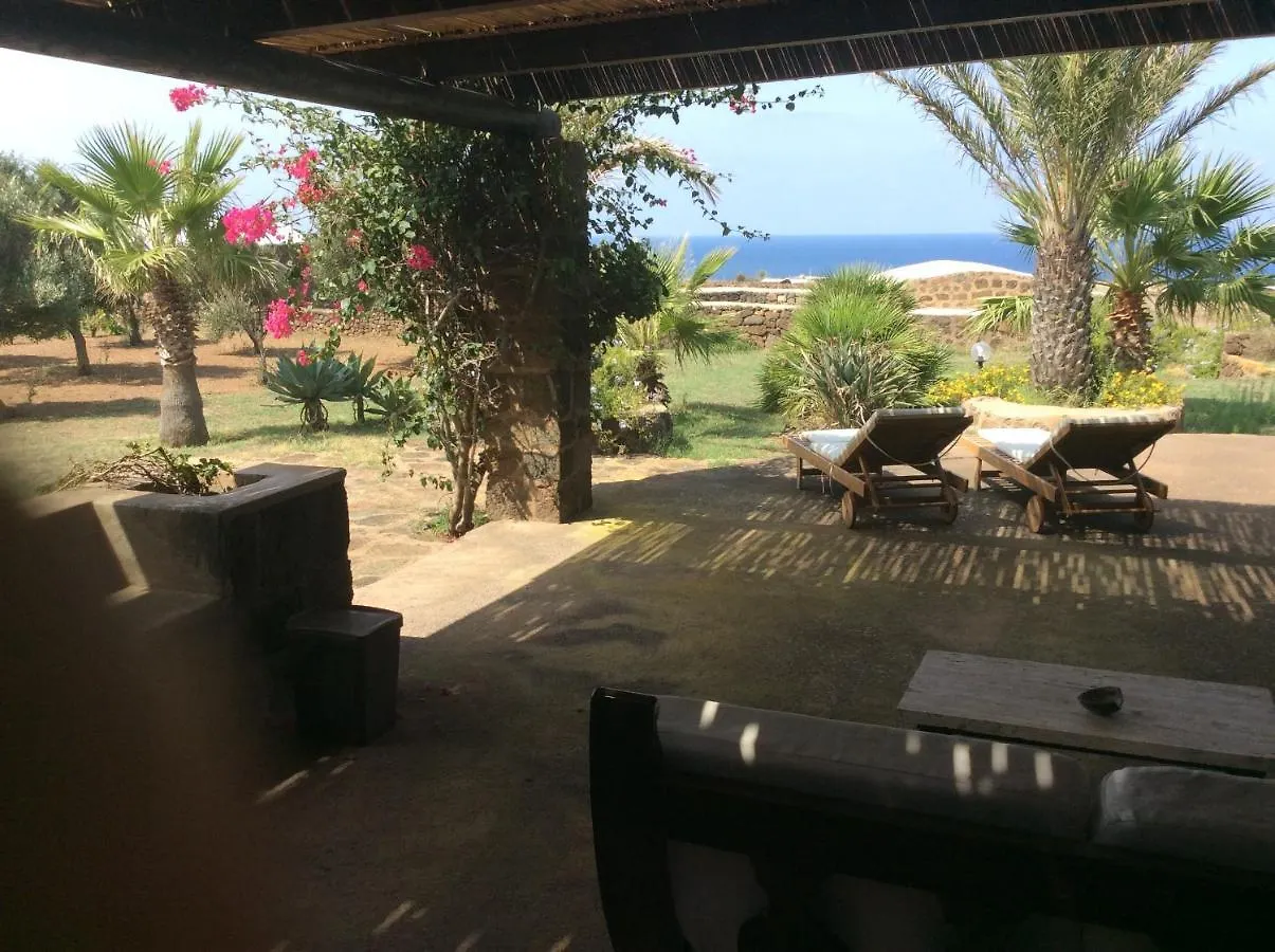 Dom wakacyjny Willa Dammuso Degli Ulivi Pantelleria